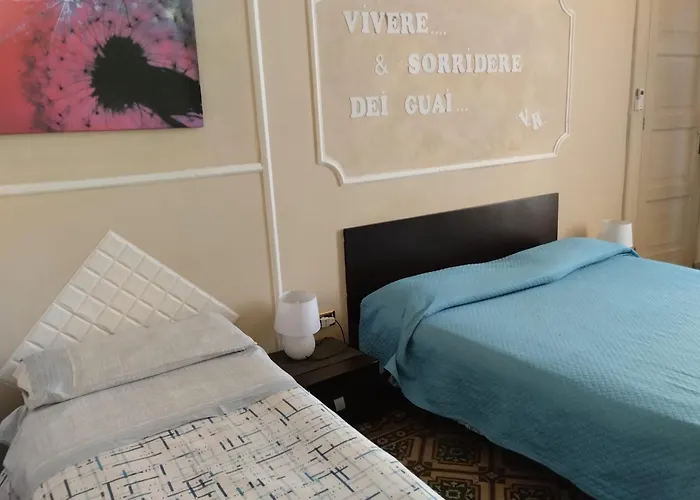 住宿加早餐酒店 Al Duomo 雷焦卡拉布里亚