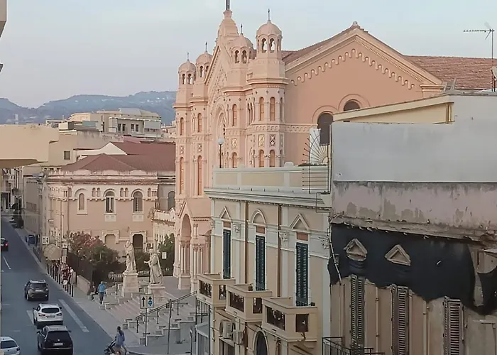 住宿加早餐酒店 Al Duomo 雷焦卡拉布里亚