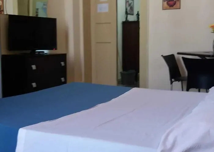 住宿加早餐酒店 Al Duomo 雷焦卡拉布里亚